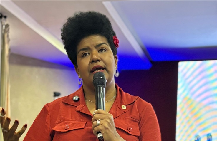 Vereadora Jô Oliveira participa como palestrante do 6º Congresso Regional de Gestores Públicos, em João Pessoa