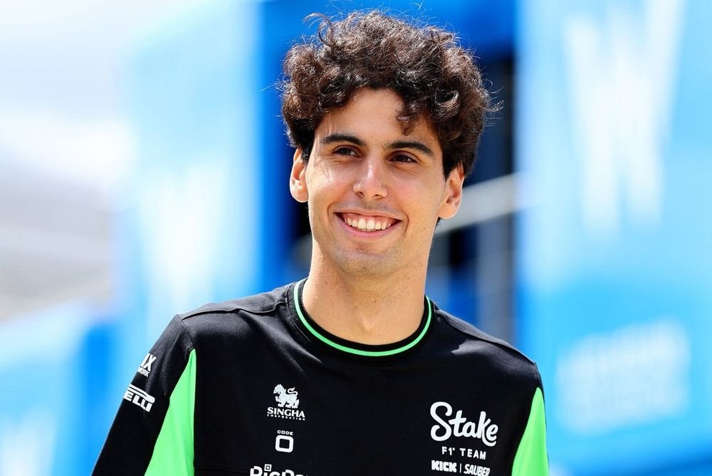 Gabriel Bortoleto faz balanço da estreia e mira evolução com a Audi