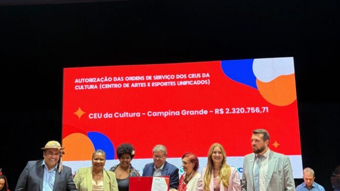 A vereadora Jô Oliveira (PCdoB) representou Campina Grande nesta sexta-feira (23), em João Pessoa, com a ministra Margareth Menezes.